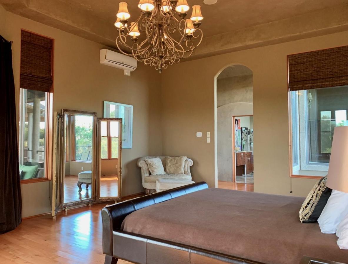 Villa Scenic Hill Country Retreat - Rhino Ranch New Braunfels Exterior foto